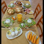 L'orto Di Zio Franco 팜스테이 카포텔라